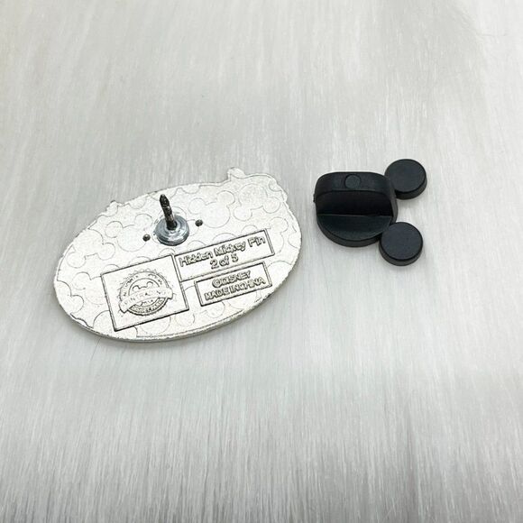 🔮 5/$25 Disney Sports Goofy Basketball‎ Pin - Picture 3 of 3